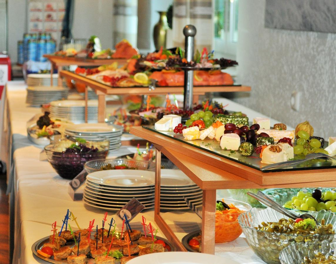 Hotel Meyerhoff Ostrhauderfehn المظهر الخارجي الصورة