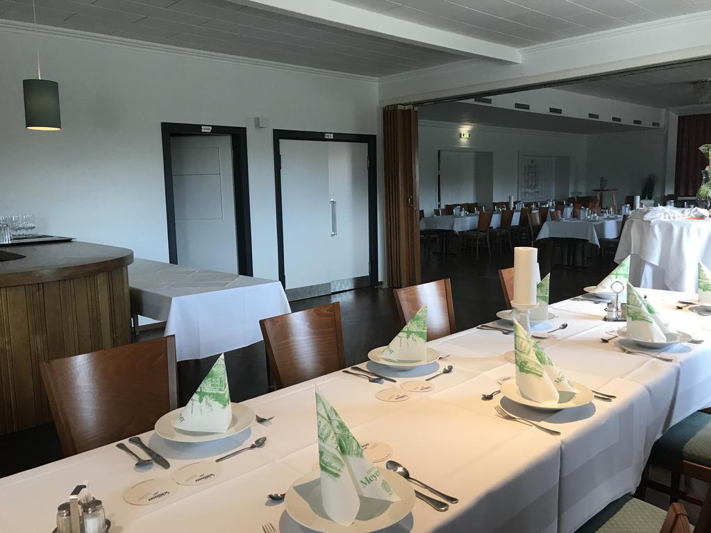 Hotel Meyerhoff Ostrhauderfehn المظهر الخارجي الصورة